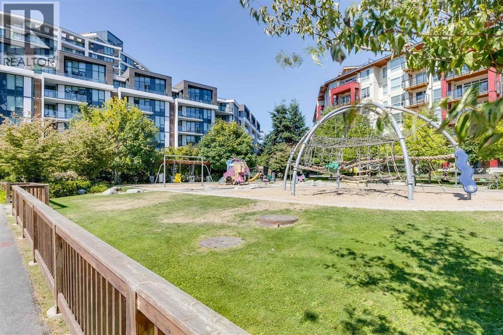 638 3563 Ross Drive, Vancouver, British Columbia  V6S 0L3 - Photo 10 - R3068329