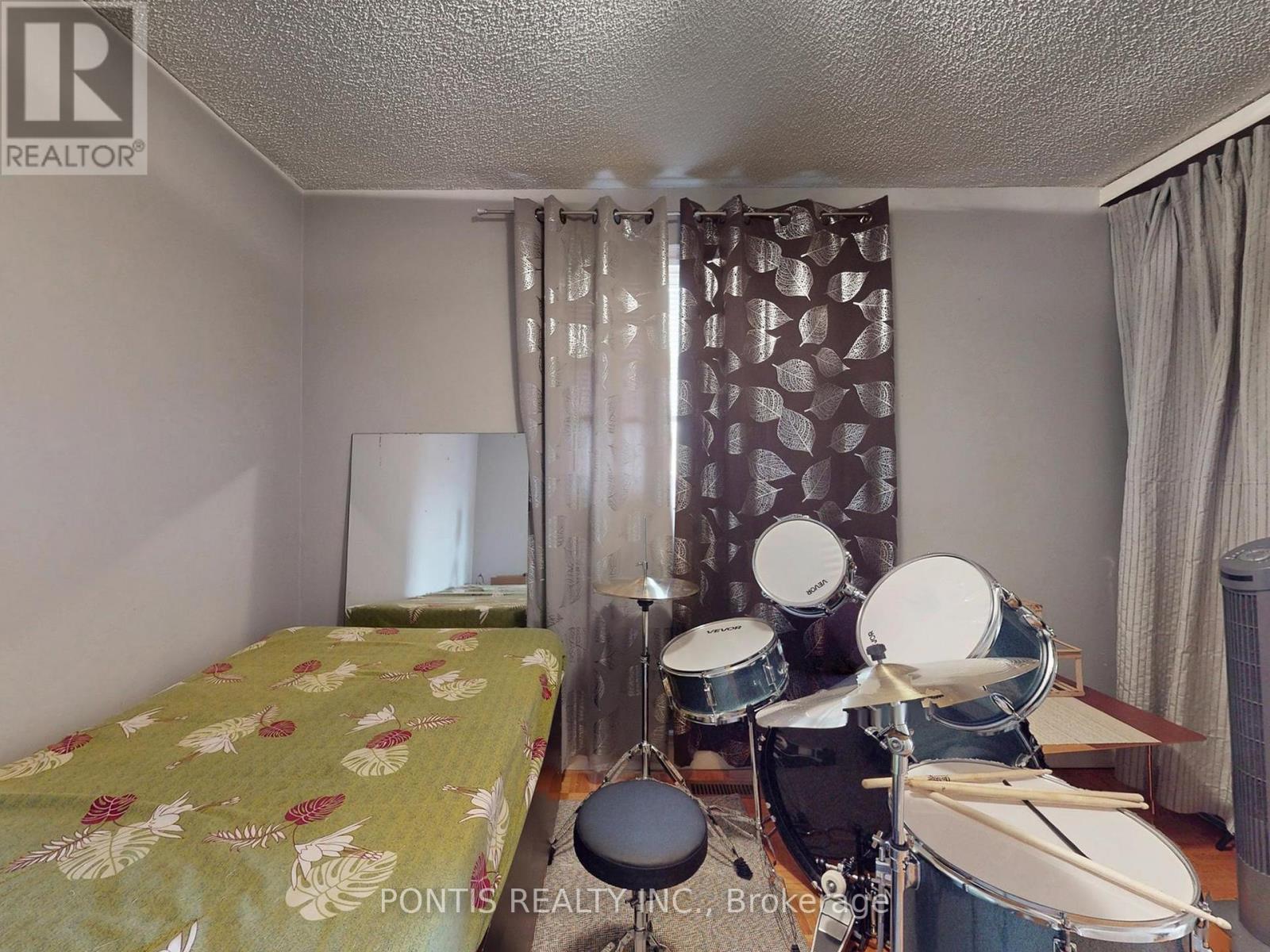 140 Cutters Crescent, Brampton, Ontario L6Y 4M2 - Photo 28 - W12552860