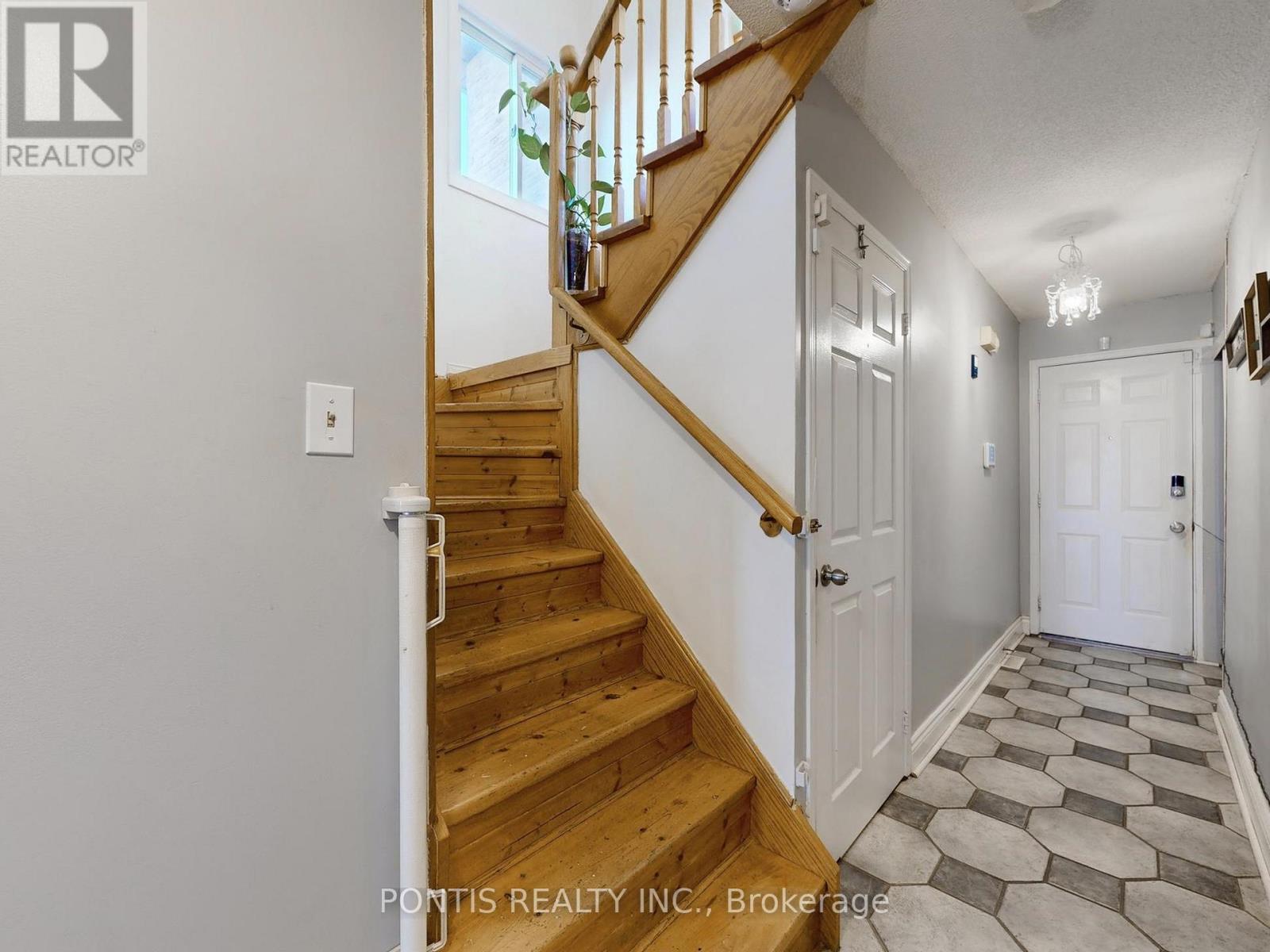 140 Cutters Crescent, Brampton, Ontario L6Y 4M2 - Photo 17 - W12552860