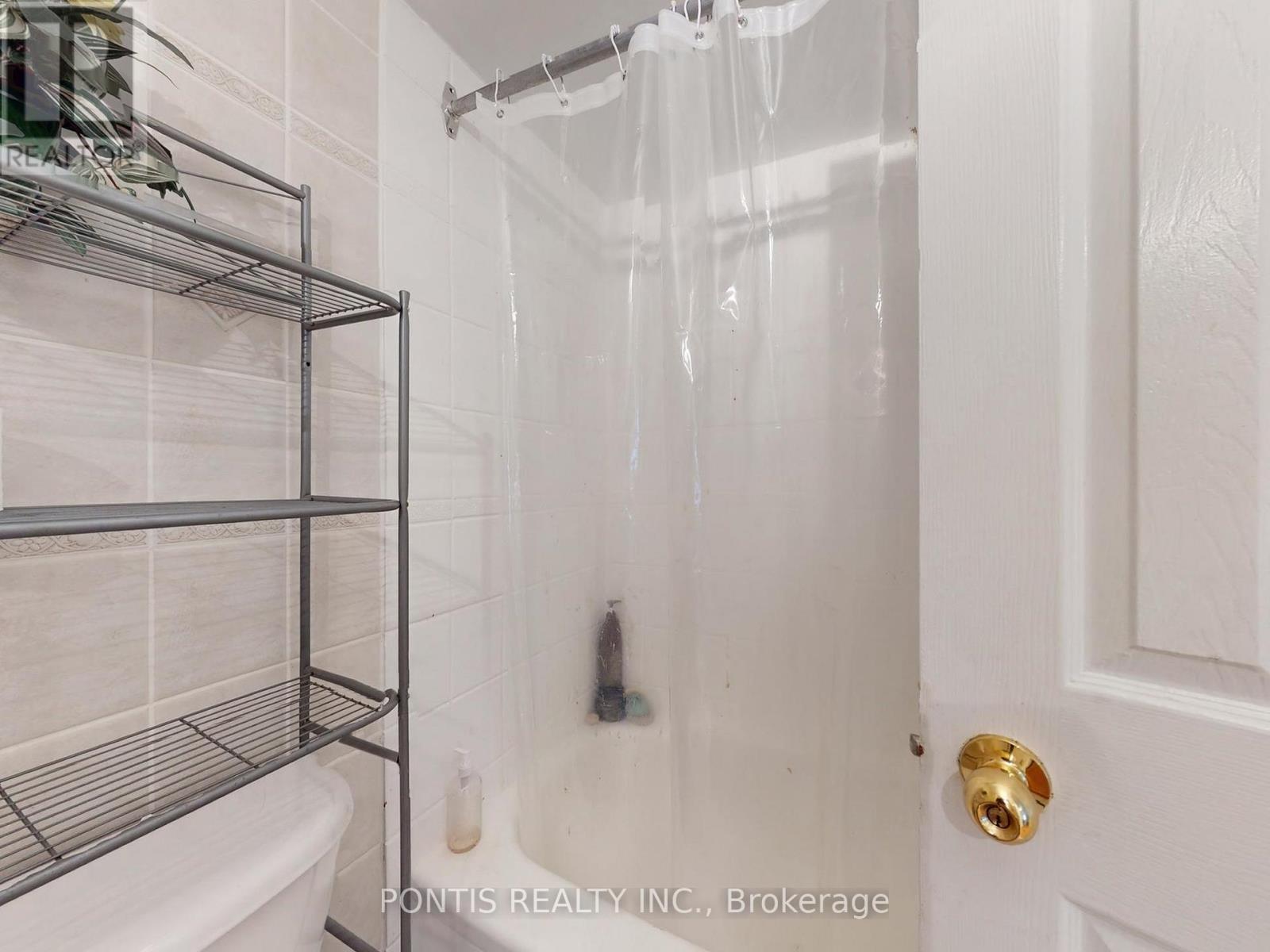 140 Cutters Crescent, Brampton, Ontario L6Y 4M2 - Photo 33 - W12552860