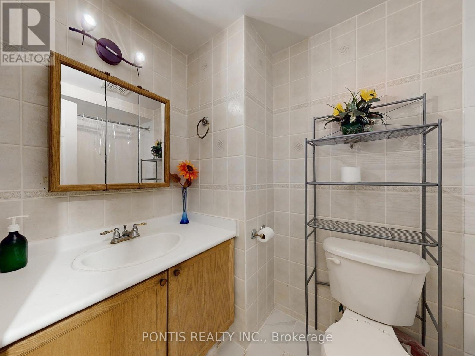 140 Cutters Crescent, Brampton, Ontario L6Y 4M2 - Photo 32 - W12552860