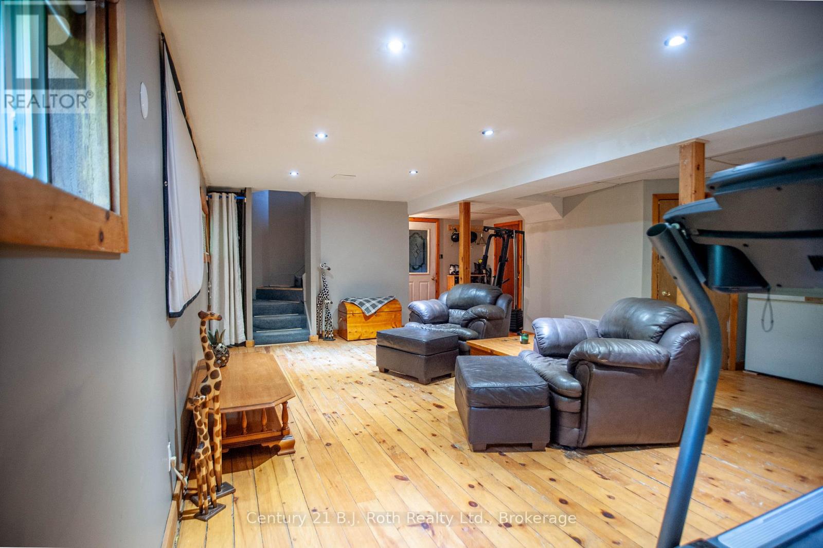 18 Mundy Avenue, Tiny, Ontario  L9M 0B5 - Photo 11 - S12401655