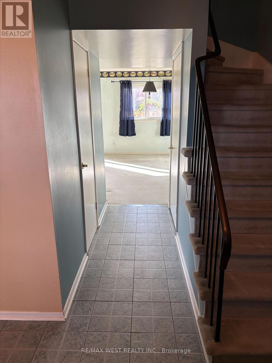 67 - 900 Central Park Drive, Brampton, Ontario L6S 3J6 - Photo 2 - W12554348