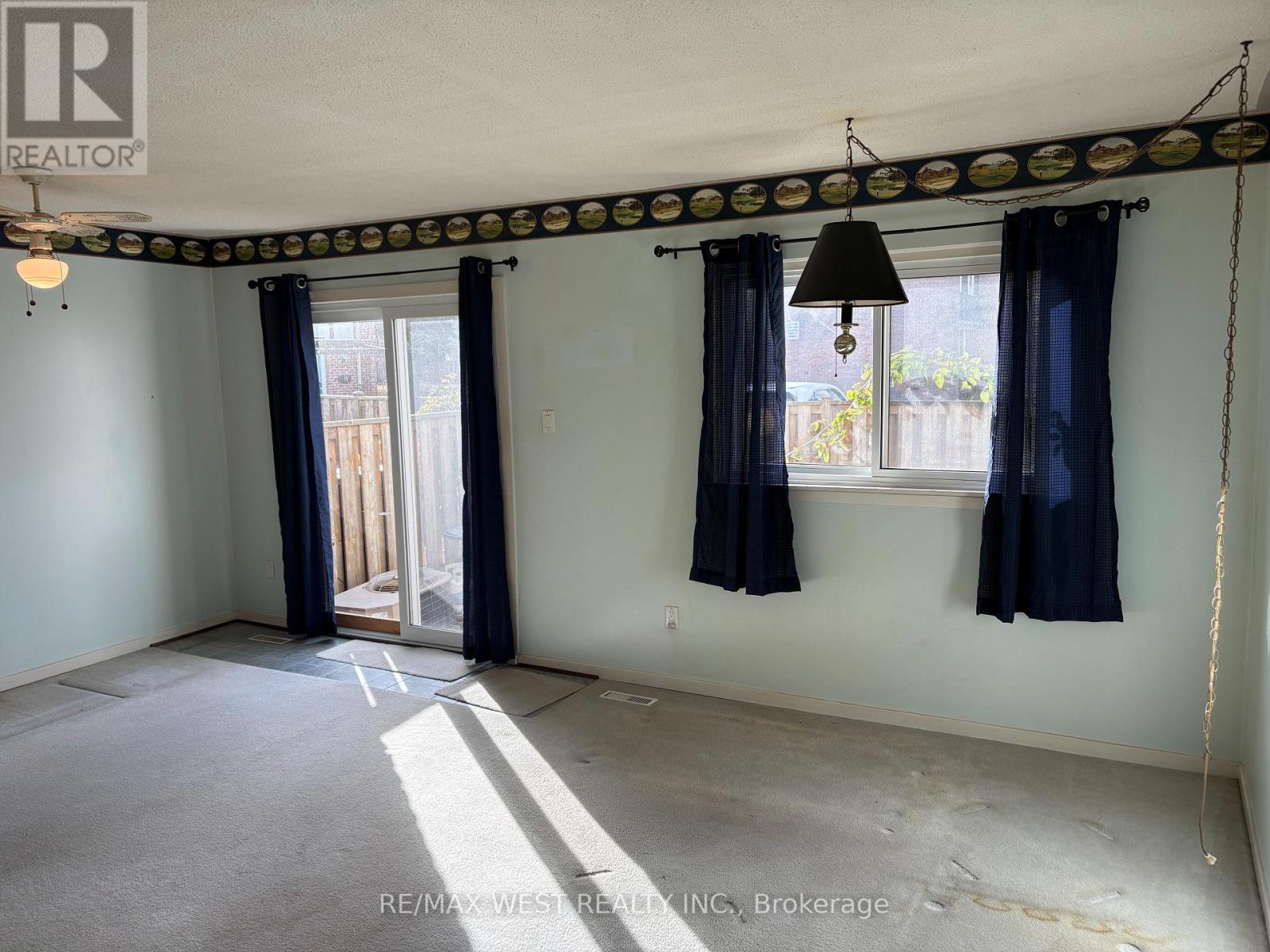 67 - 900 Central Park Drive, Brampton, Ontario L6S 3J6 - Photo 4 - W12554348