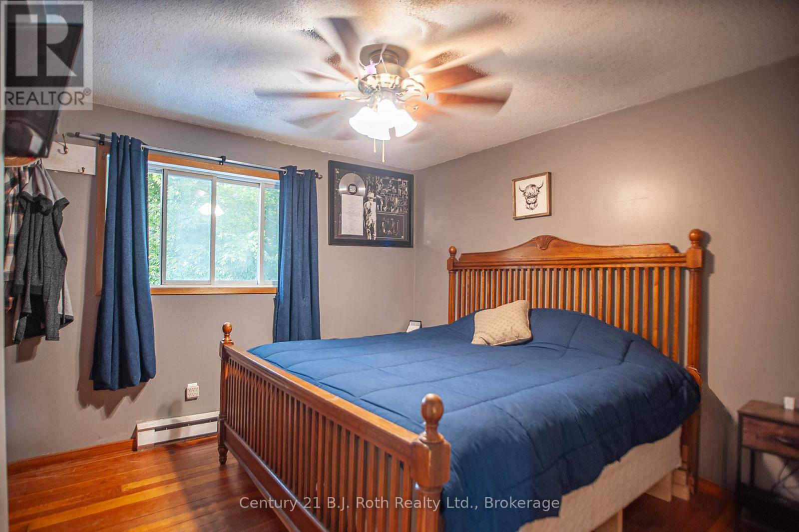 18 Mundy Avenue, Tiny, Ontario  L9M 0B5 - Photo 8 - S12401655