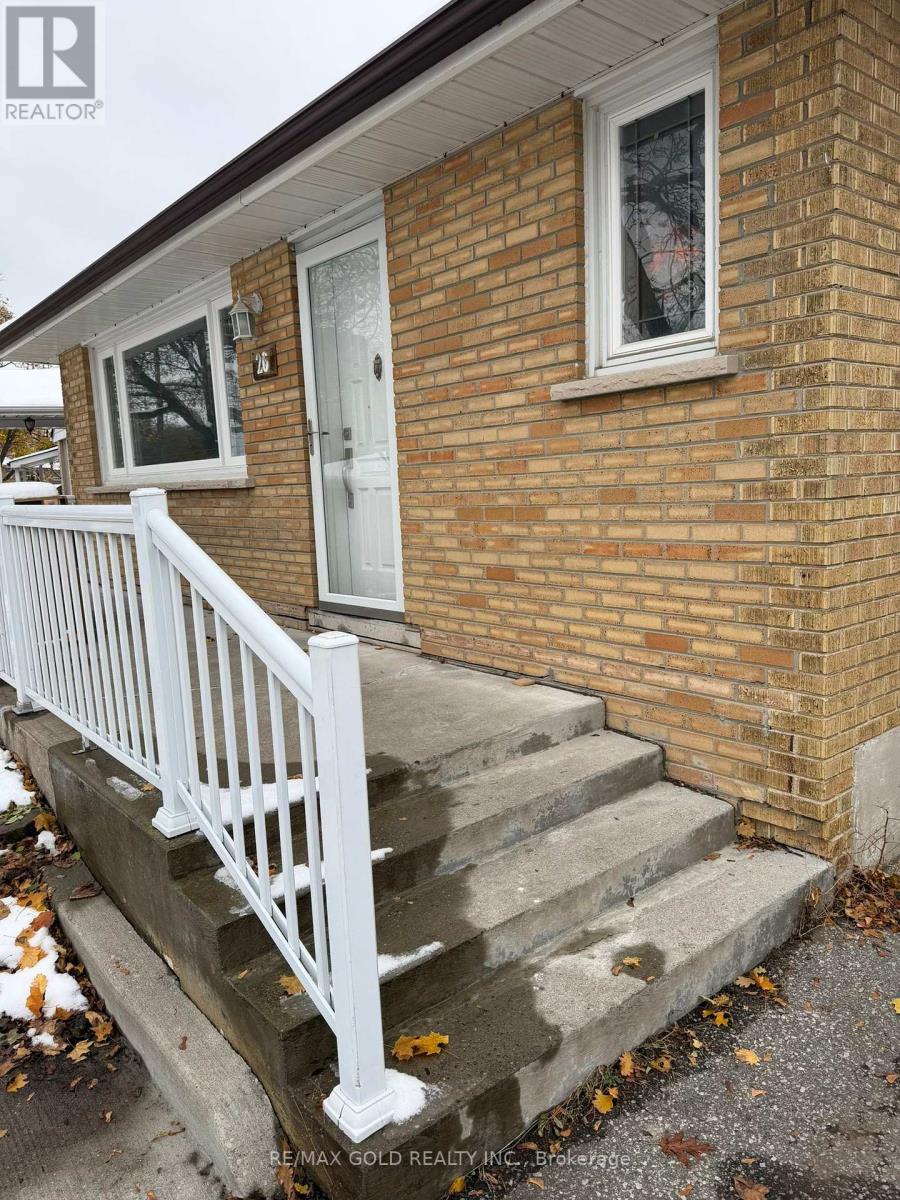 Upper - 26 Moncrieff Drive, Toronto, Ontario M9W 2R2 - Photo 2 - W12554372