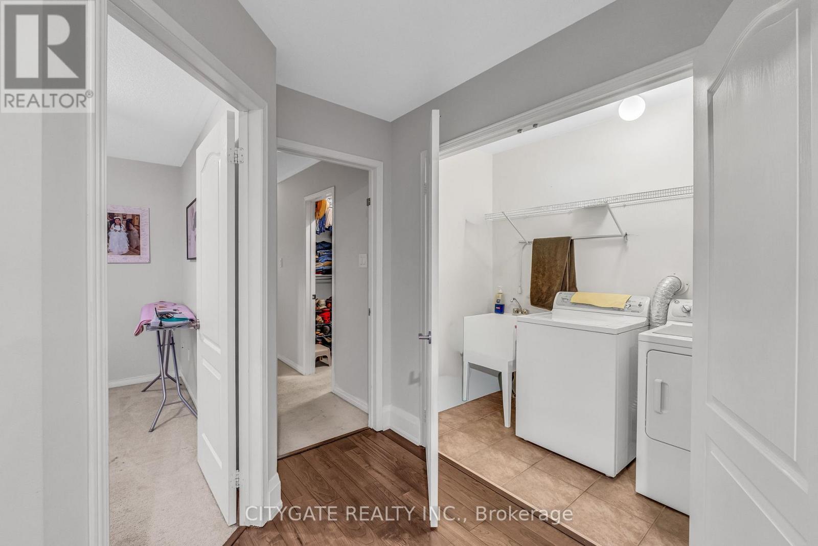 151 Spicebush Terrace, Brampton, Ontario L6X 0K6 - Photo 34 - W12555660