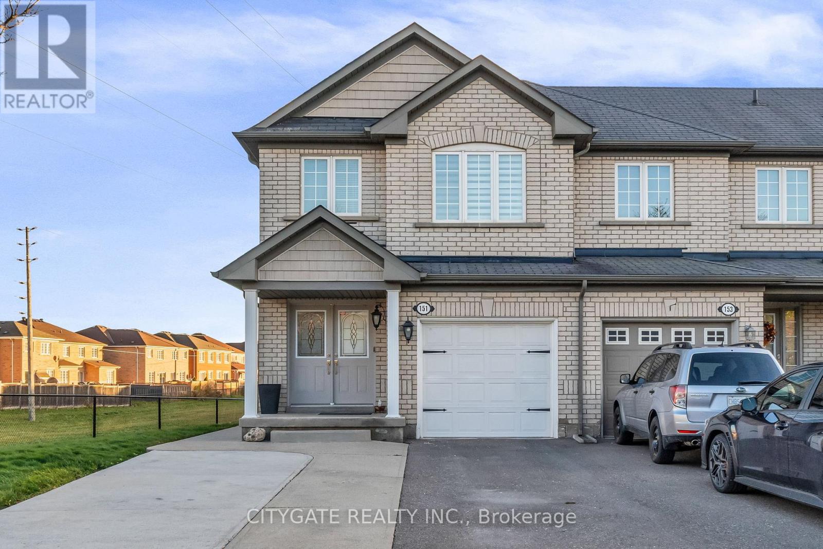 151 Spicebush Terrace, Brampton, Ontario L6X 0K6 - Photo 3 - W12555660