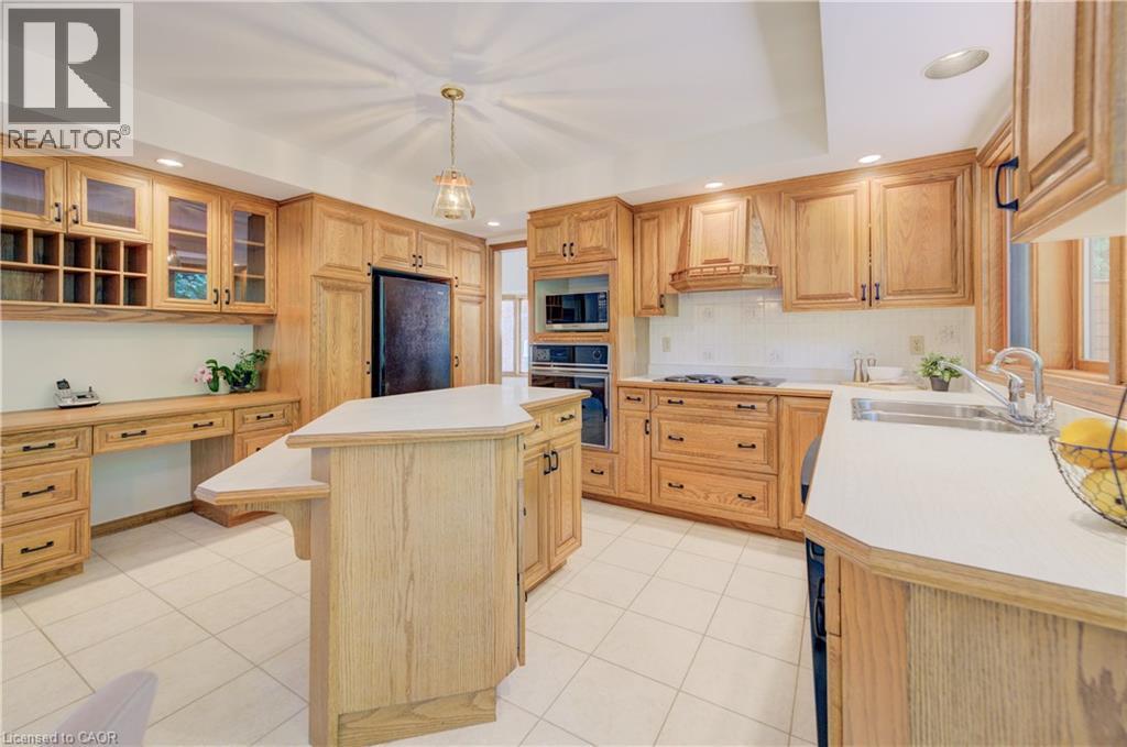 391 Northlake Drive, Waterloo, Ontario  N2V 1W8 - Photo 19 - 40768876