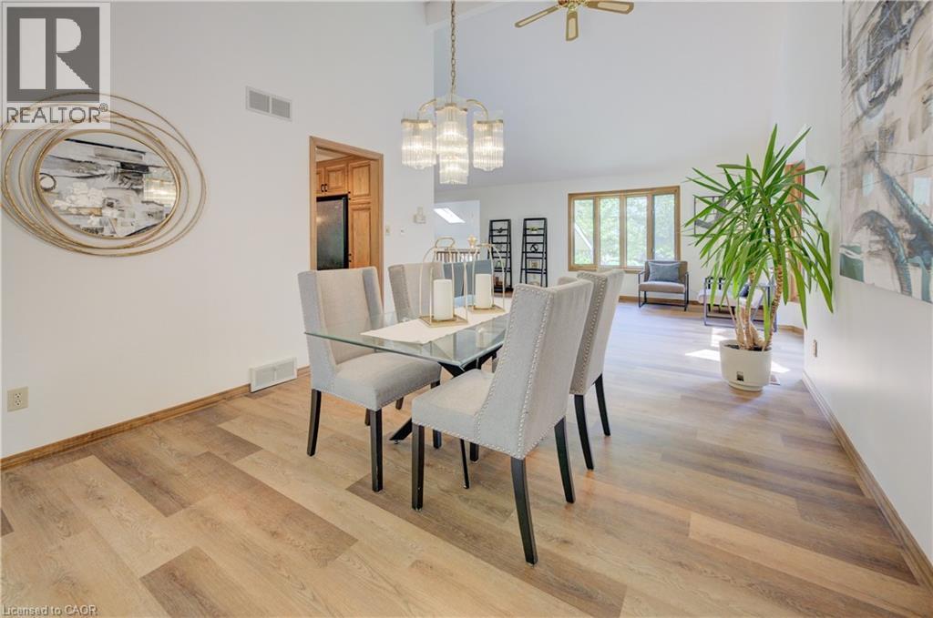 391 Northlake Drive, Waterloo, Ontario  N2V 1W8 - Photo 13 - 40768876