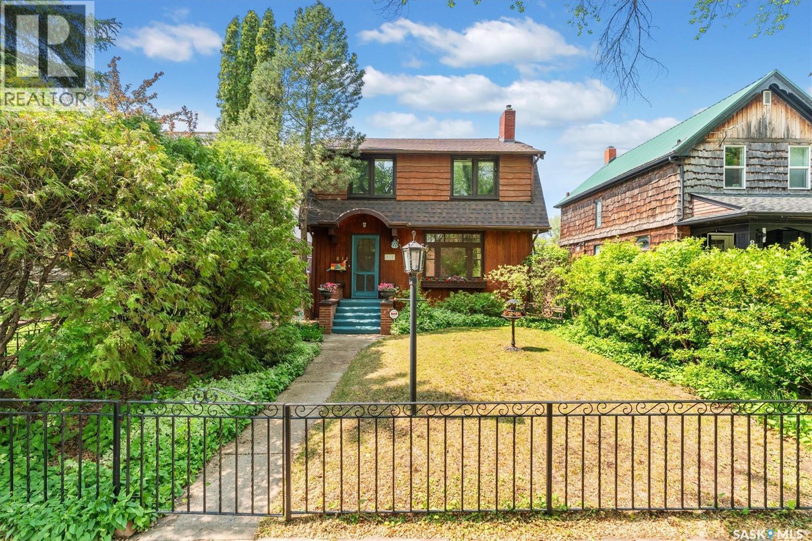 811 9th Avenue N, Saskatoon, Saskatchewan  S7K 2Z1 - Photo 1 - SK024266