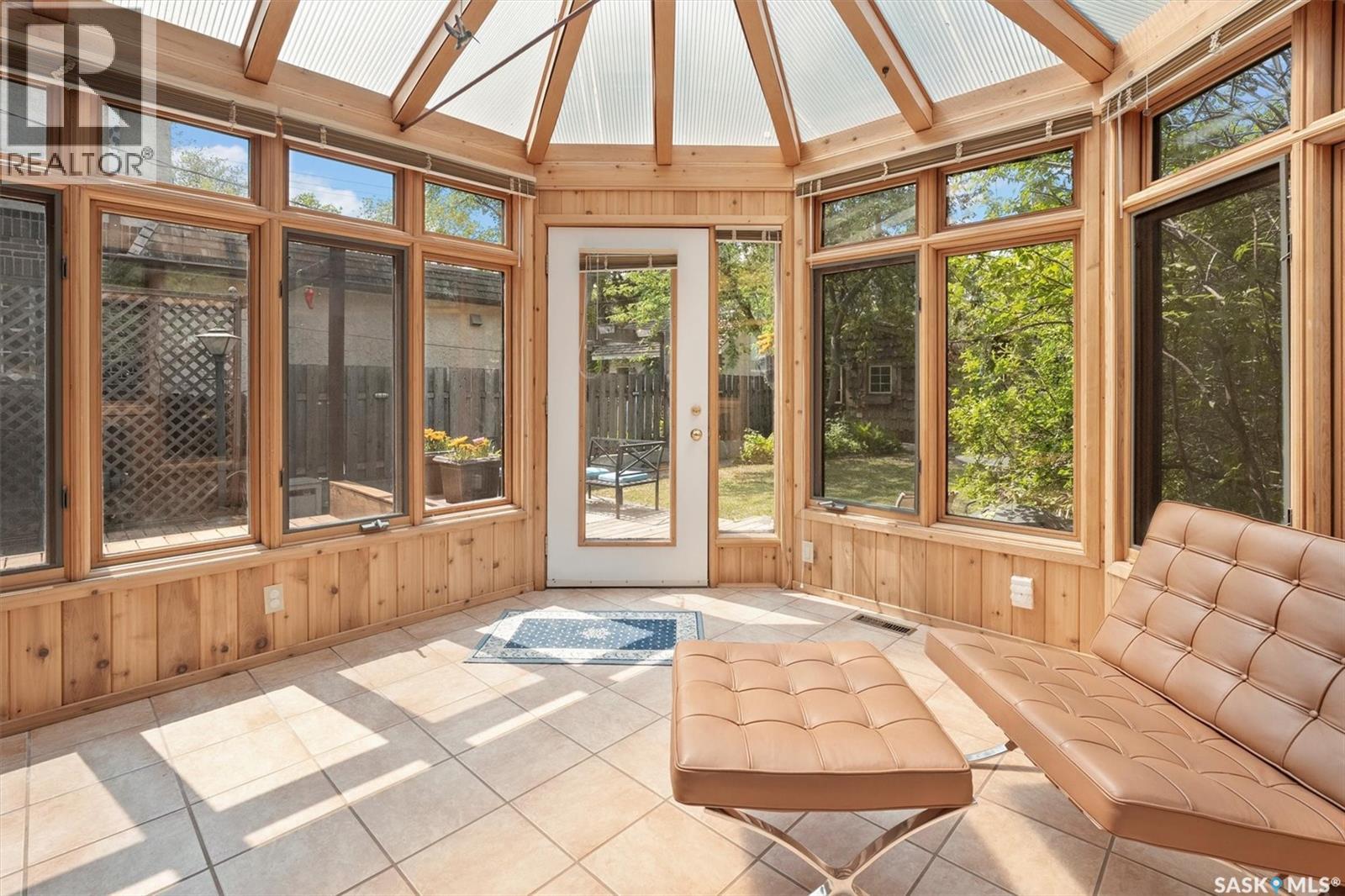 811 9th Avenue N, Saskatoon, Saskatchewan  S7K 2Z1 - Photo 5 - SK024266