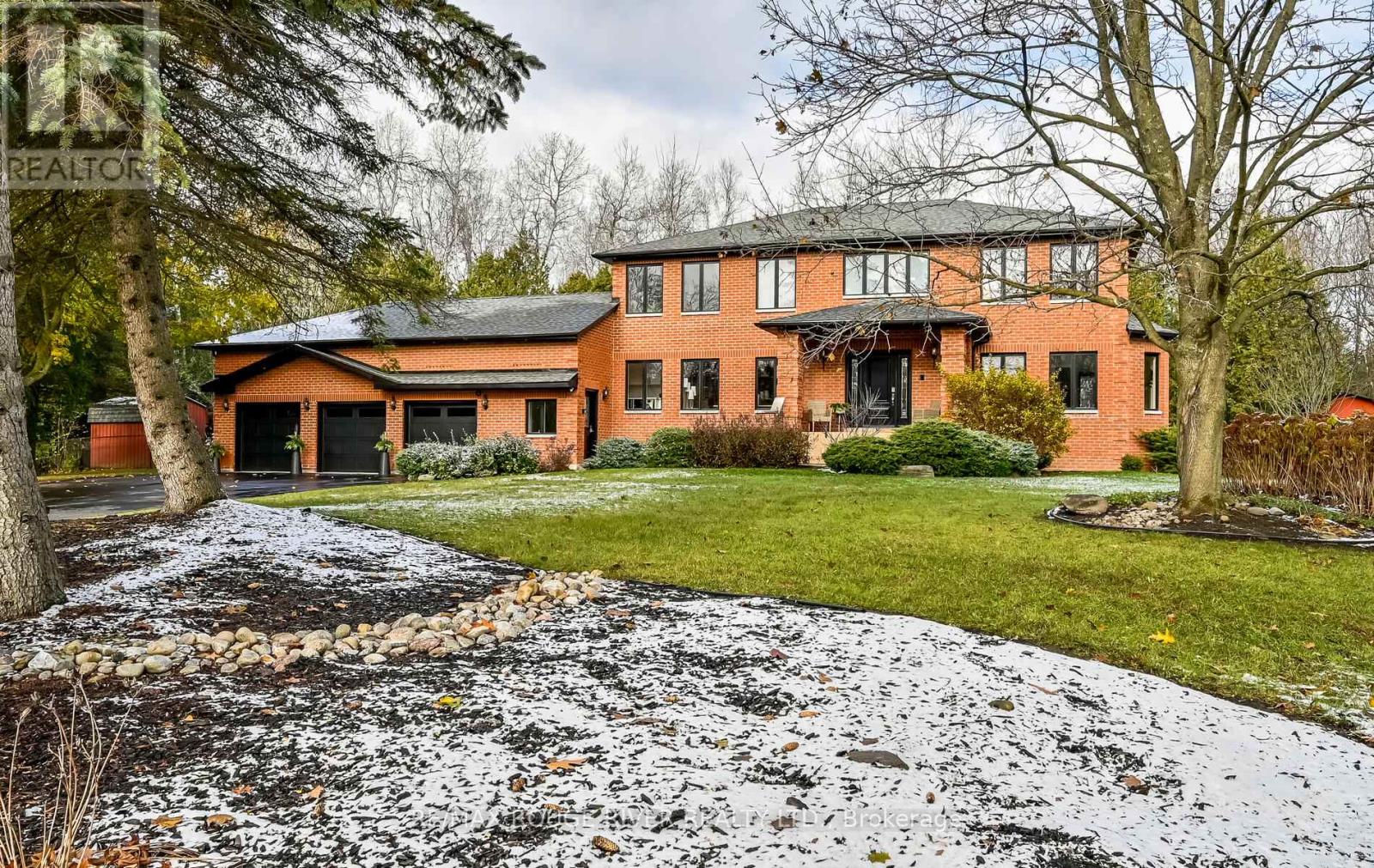 10 KRESIA LANE, Clarington, Ontario