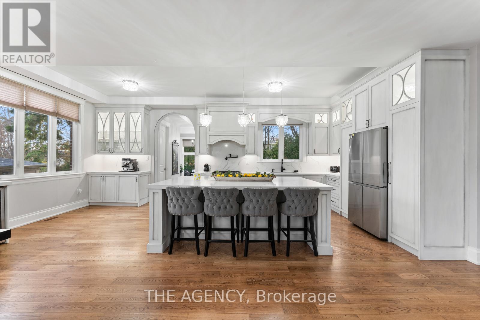 83 Hambly Avenue, King, Ontario  L7B 1J1 - Photo 11 - N12555546