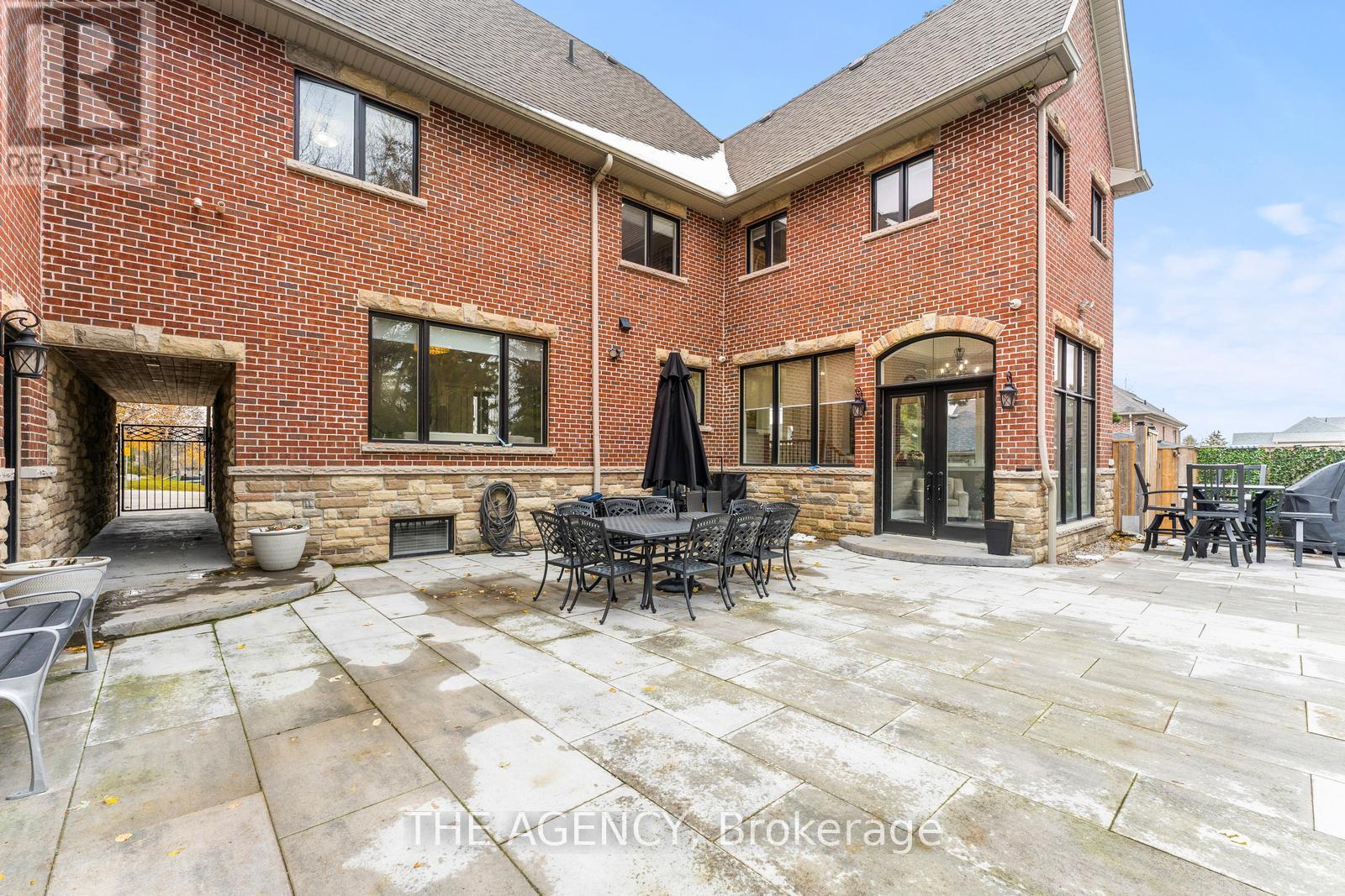 83 Hambly Avenue, King, Ontario  L7B 1J1 - Photo 38 - N12555546