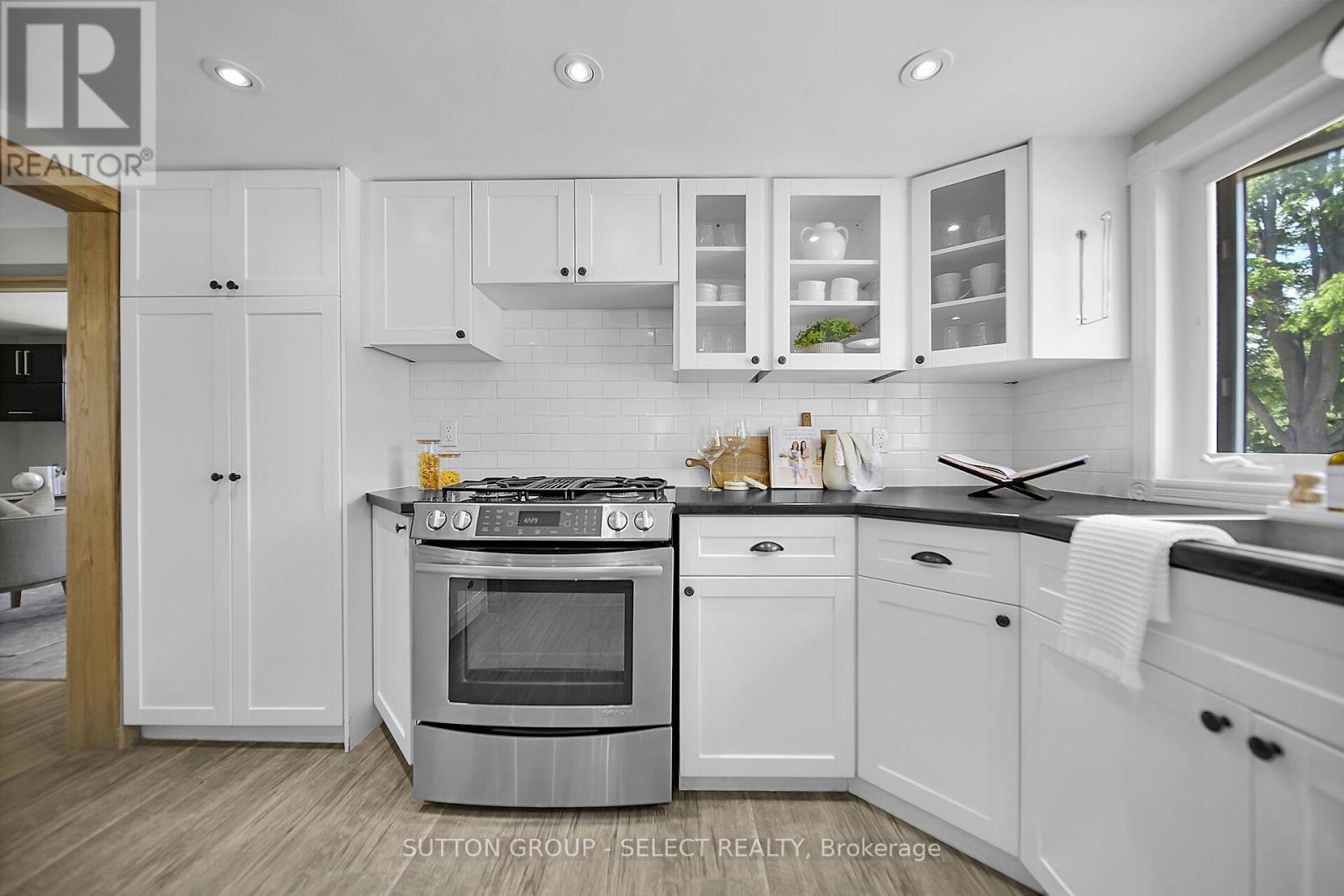 2617 Queens Street, Strathroy-Caradoc, Ontario  N0L 1W0 - Photo 17 - X12521942