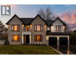 102 CUMMING Court, Ancaster, Ontario