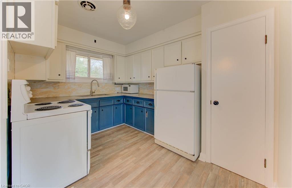 356 Luella Street, Kitchener, Ontario  N2H 2J4 - Photo 8 - 40787686