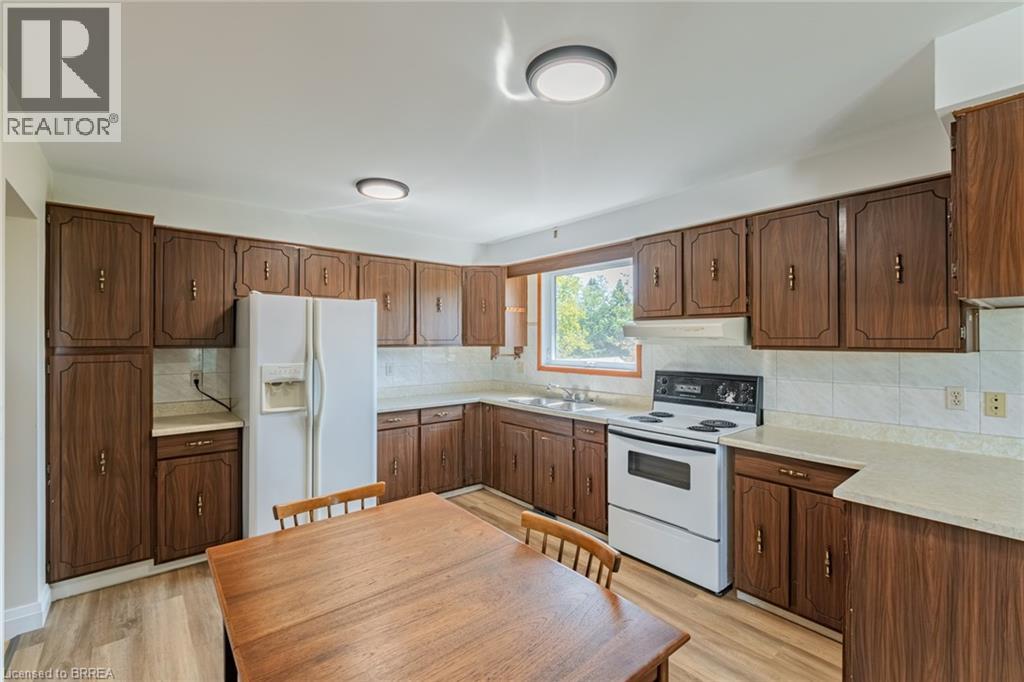 9 Bannister Street, Oakland, Ontario  N0E 1L0 - Photo 7 - 40770545