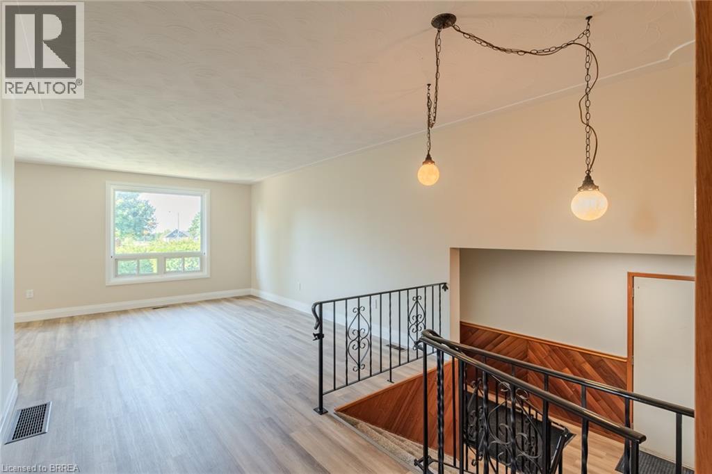 9 Bannister Street, Oakland, Ontario  N0E 1L0 - Photo 11 - 40770545