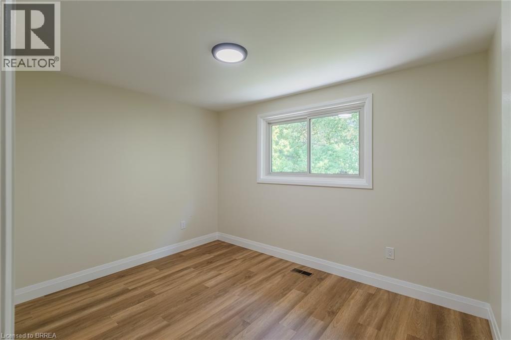 9 Bannister Street, Oakland, Ontario  N0E 1L0 - Photo 18 - 40770545