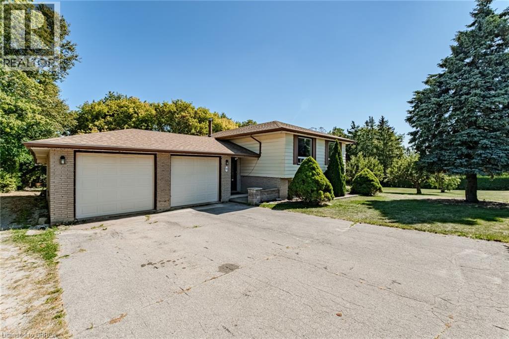 9 BANNISTER Street, Oakland, Ontario