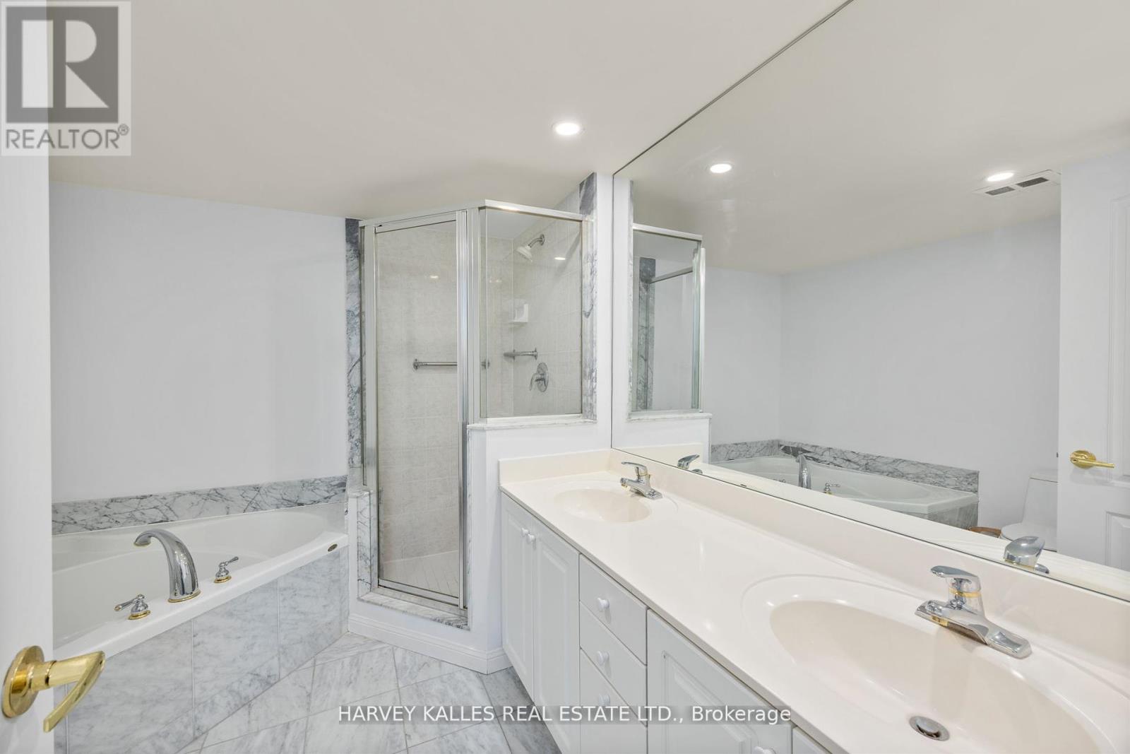 302 - 18 Wanless Avenue, Toronto, Ontario  M4N 3R9 - Photo 15 - C12555842