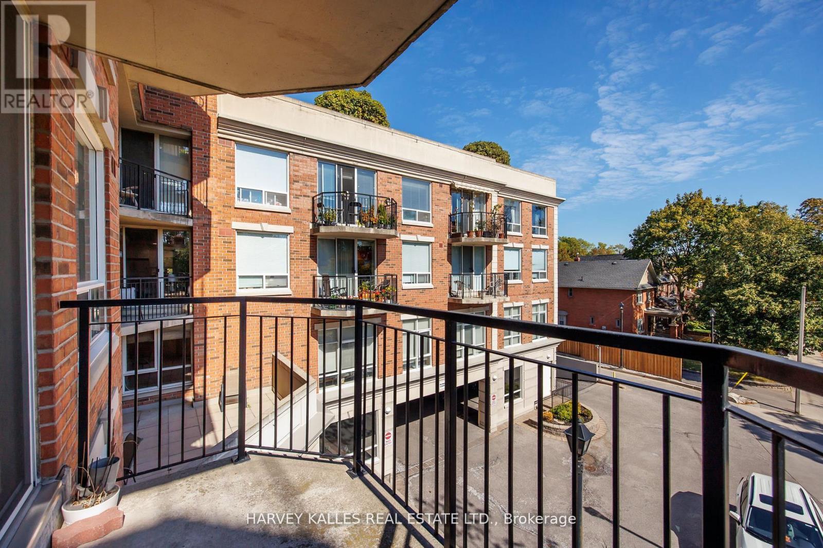 302 - 18 Wanless Avenue, Toronto, Ontario  M4N 3R9 - Photo 23 - C12555842