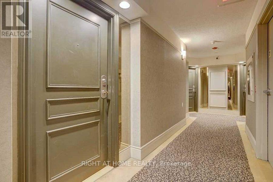 702 - 1030 Sheppard Avenue W, Toronto, Ontario  M3H 6C1 - Photo 22 - C12555850