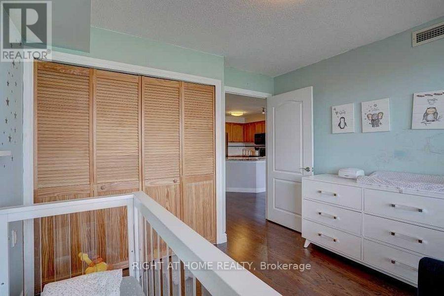 702 - 1030 Sheppard Avenue W, Toronto, Ontario  M3H 6C1 - Photo 4 - C12555850