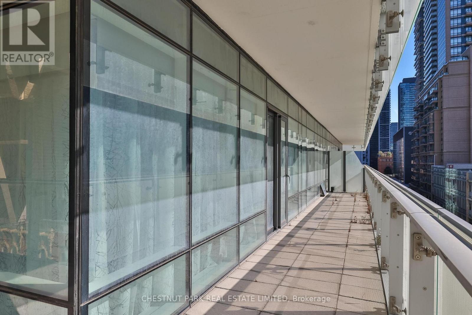 511 - 1 Bloor Street E, Toronto, Ontario  M4W 1A9 - Photo 14 - C12555880