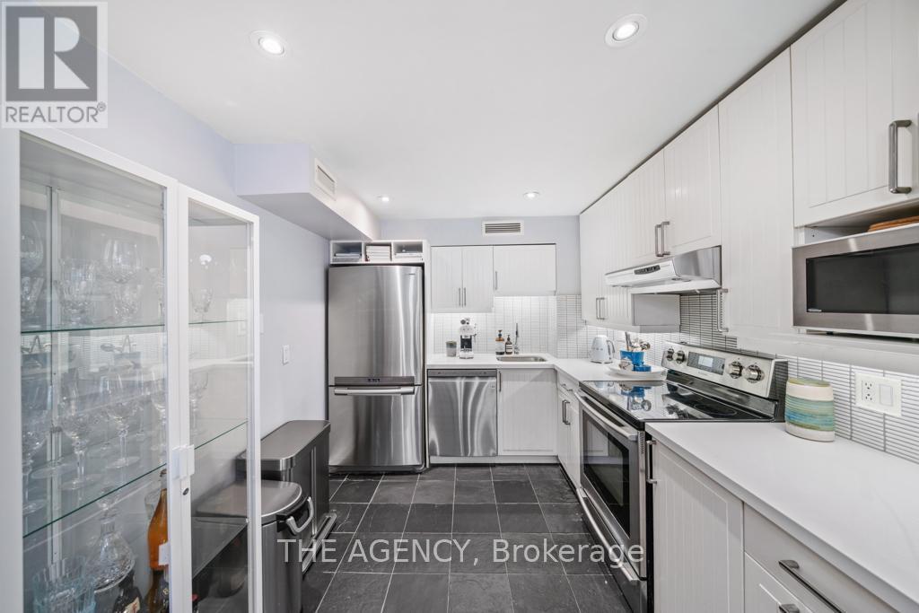 3 - 105 Heath Street W, Toronto, Ontario  M4V 1T5 - Photo 11 - C12555898