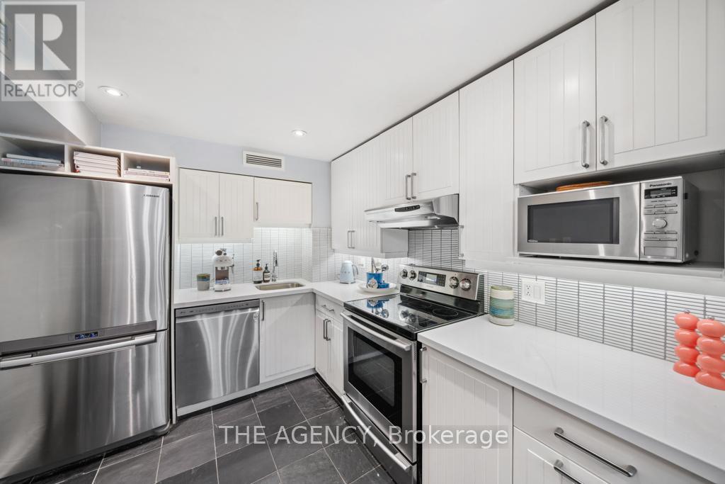 3 - 105 Heath Street W, Toronto, Ontario  M4V 1T5 - Photo 15 - C12555898