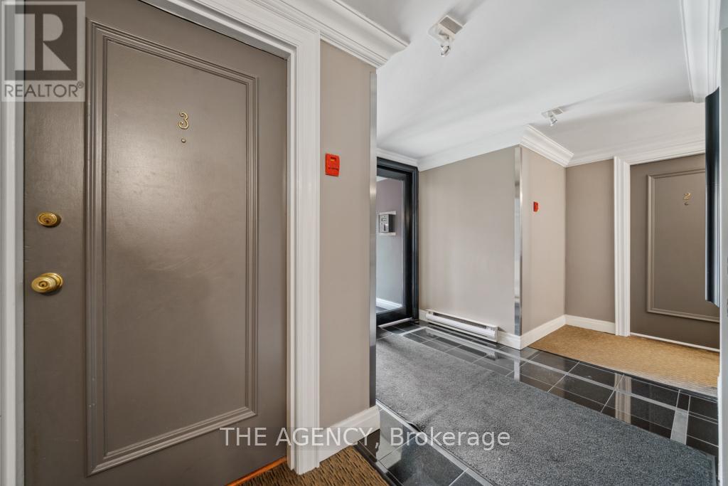 3 - 105 Heath Street W, Toronto, Ontario  M4V 1T5 - Photo 3 - C12555898