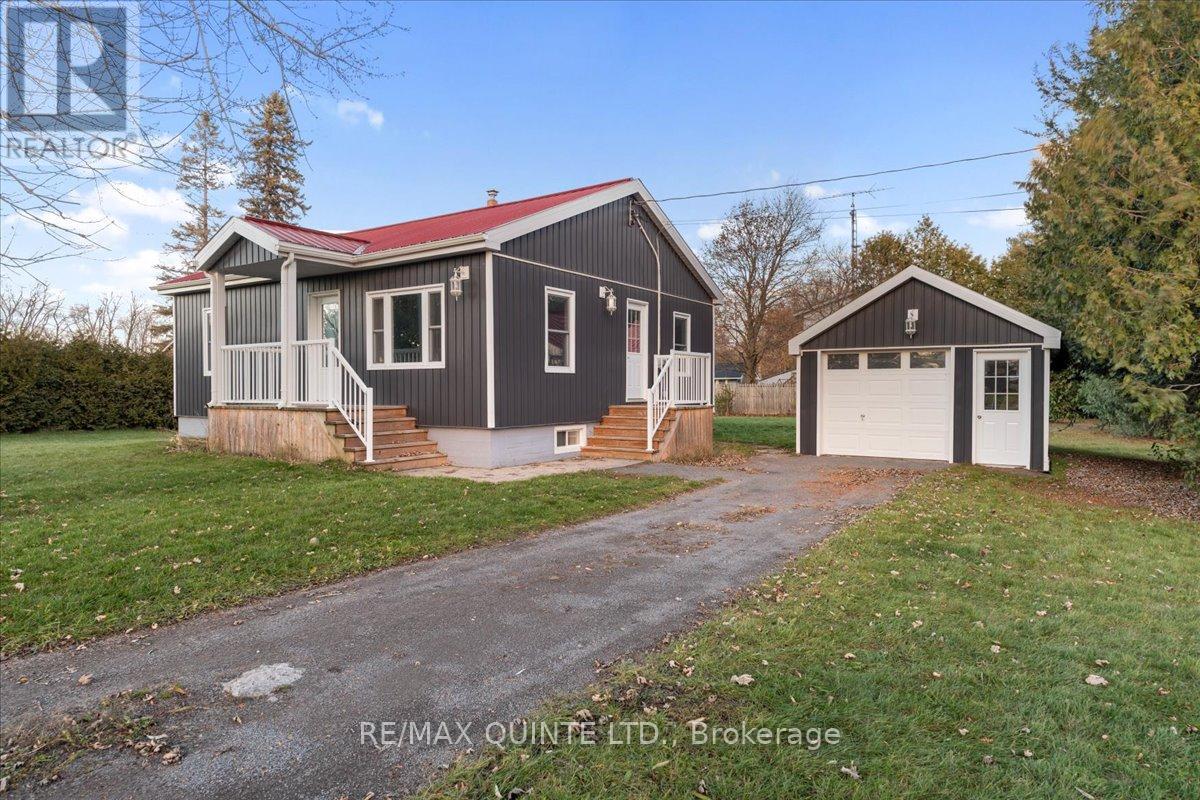 100 WHITES ROAD, Quinte West, Ontario