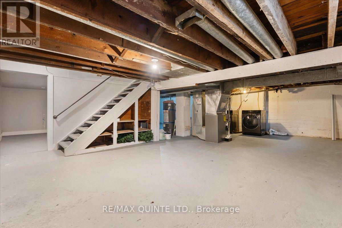 100 Whites Road, Quinte West, Ontario  K8V 5P5 - Photo 22 - X12556066