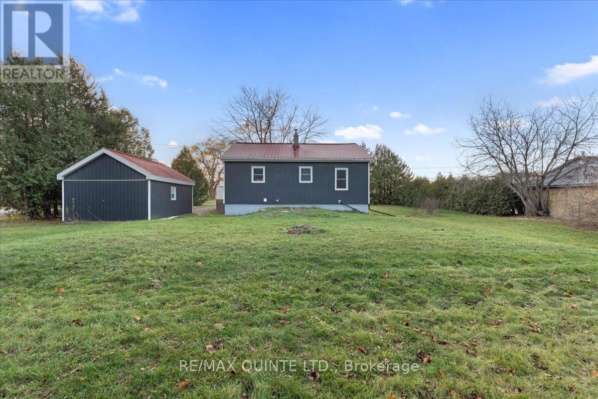 100 Whites Road, Quinte West, Ontario  K8V 5P5 - Photo 27 - X12556066