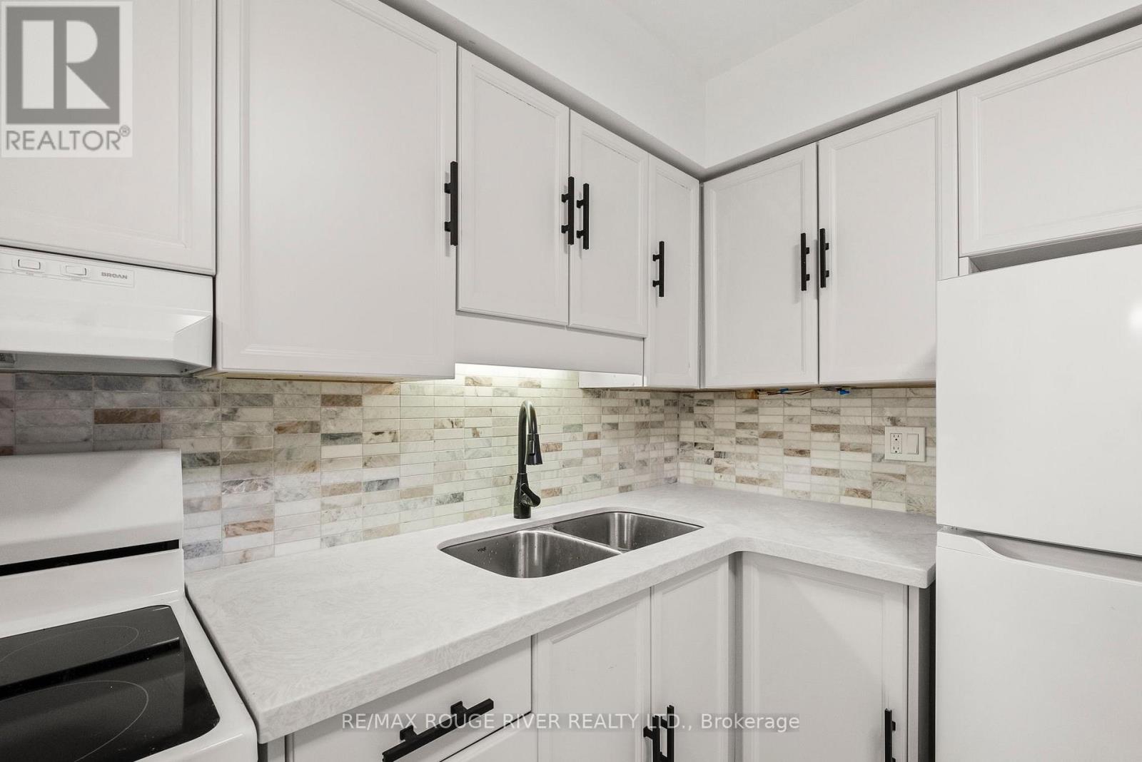 8 - 225 Spencer Street E, Cobourg, Ontario  K9A 5G2 - Photo 13 - X12556120