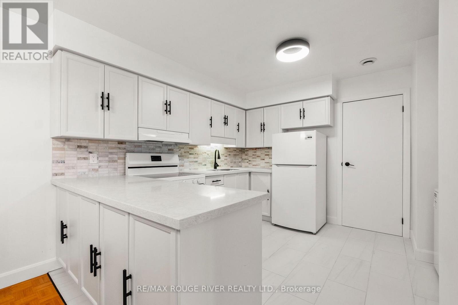 8 - 225 Spencer Street E, Cobourg, Ontario  K9A 5G2 - Photo 9 - X12556120