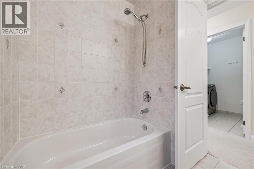 86 Michigan Avenue, Cambridge, Ontario N3C 0C9 - Photo 34 - 40787766