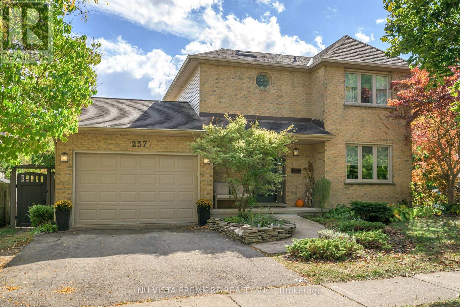 237 Castlegrove Boulevard, London North, Ontario  N6G 3Y7 - Photo 1 - X12556052
