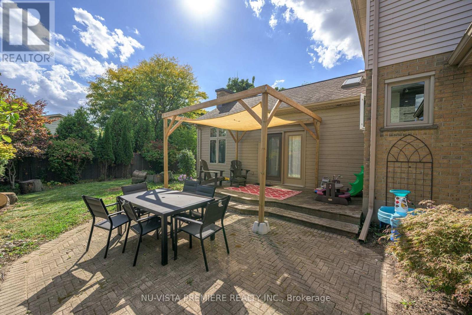 237 Castlegrove Boulevard, London North, Ontario  N6G 3Y7 - Photo 4 - X12556052