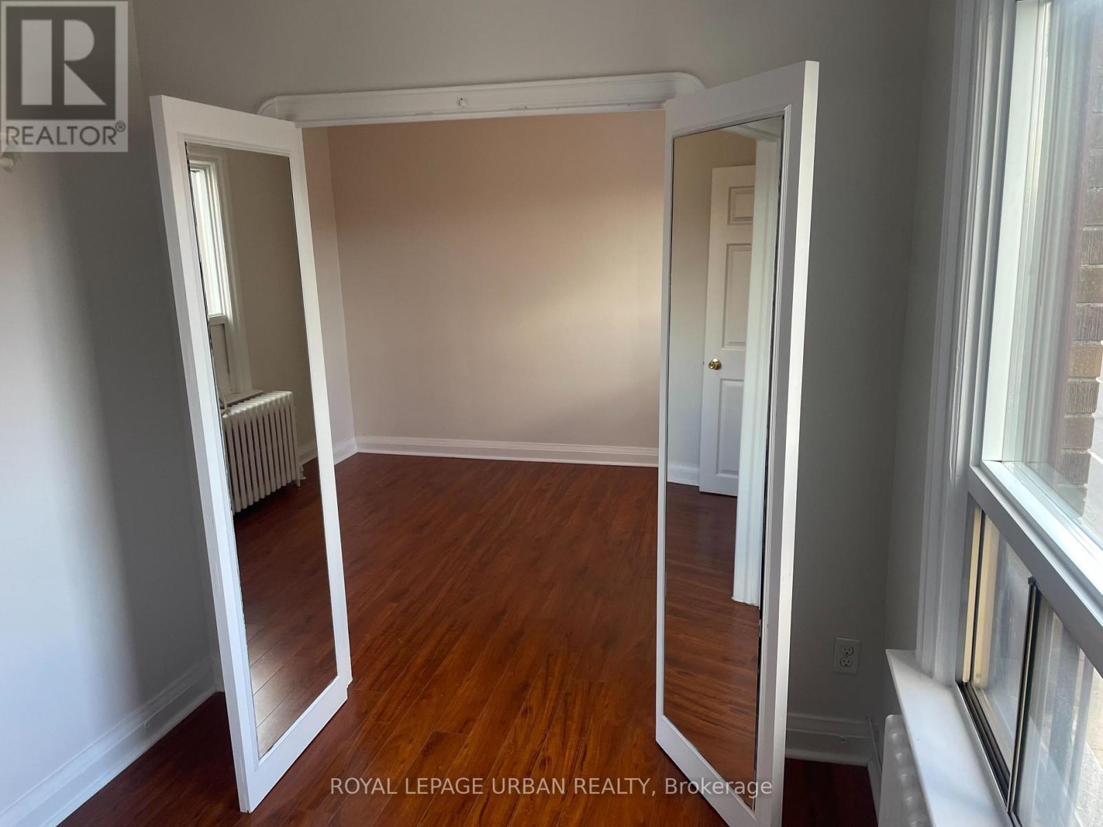 2 - 362 O'connor Drive, Toronto, Ontario  M4J 2V4 - Photo 11 - E12555836