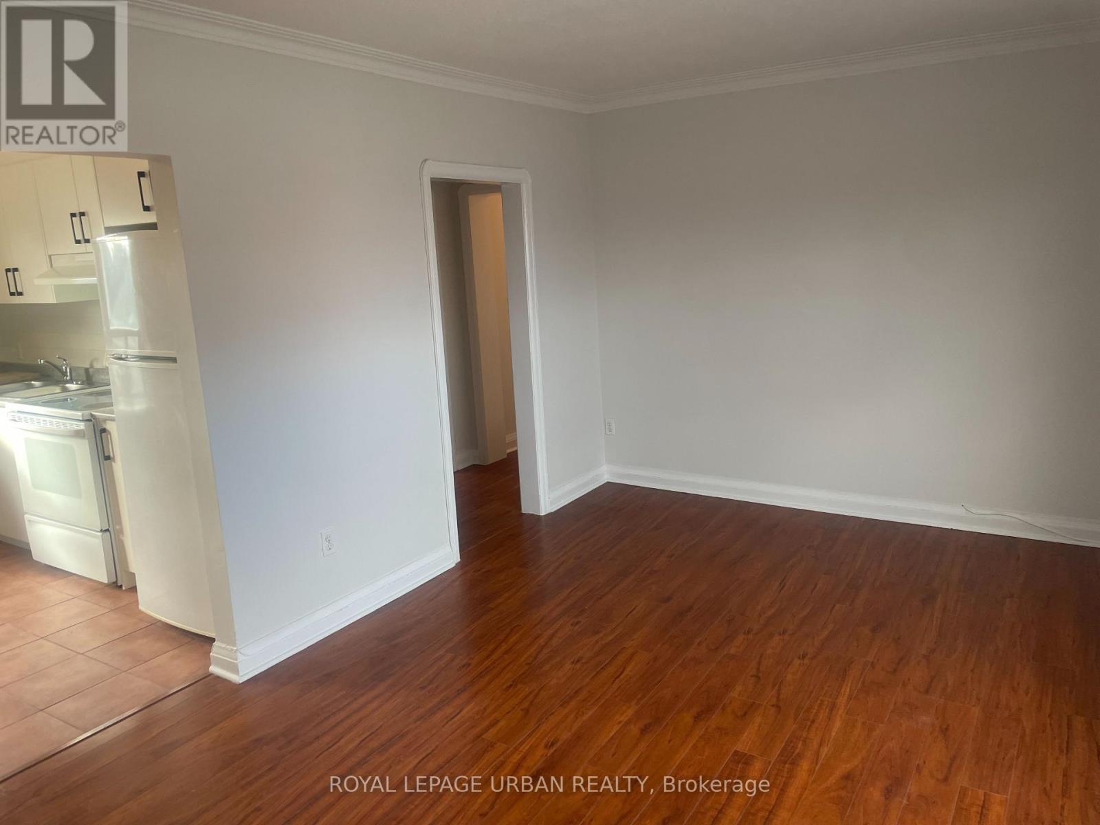 2 - 362 O'connor Drive, Toronto, Ontario  M4J 2V4 - Photo 6 - E12555836