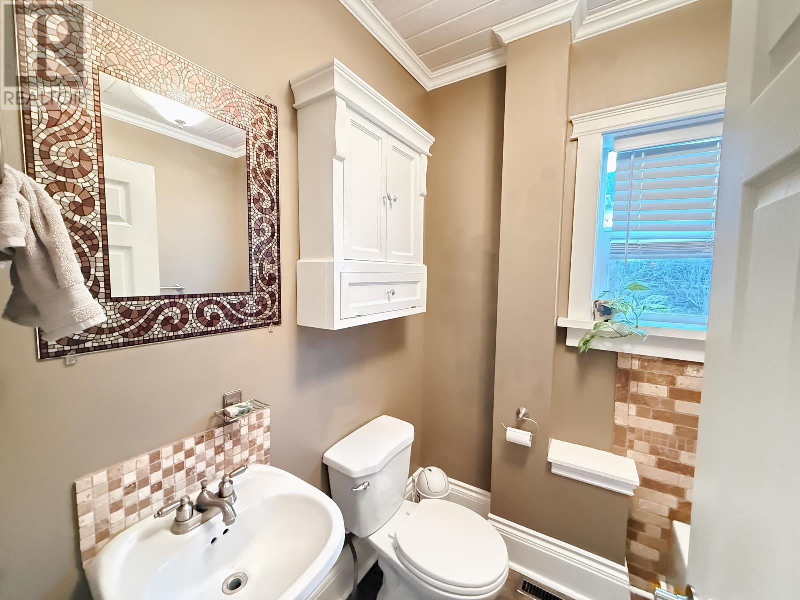 403 May Avenue, Keewatin, Ontario  P0X 1C0 - Photo 20 - TB253496