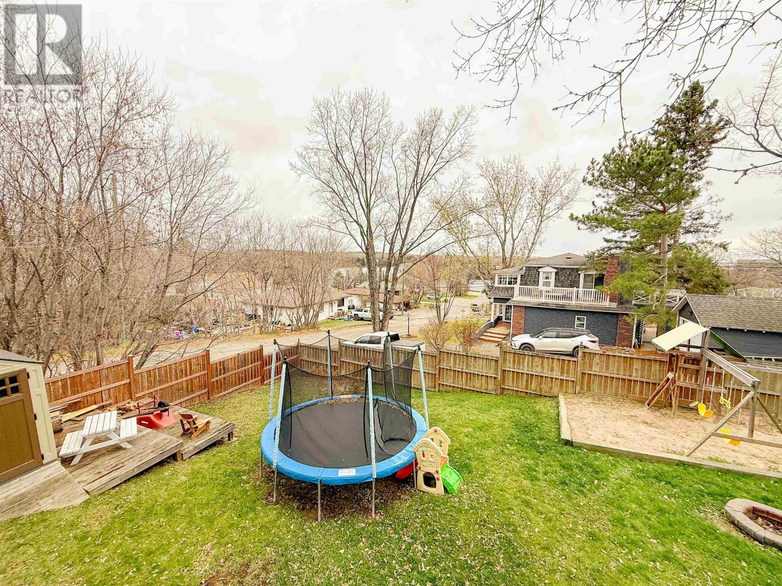 403 May Avenue, Keewatin, Ontario  P0X 1C0 - Photo 5 - TB253496