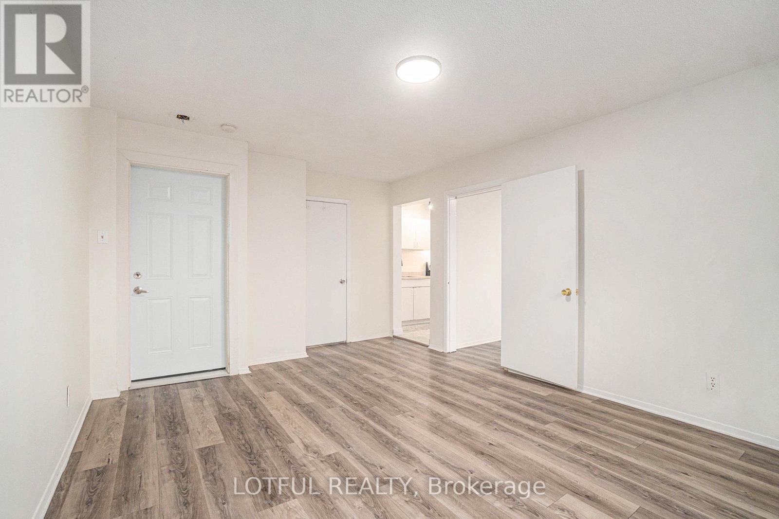 A - 185 Mcarthur Avenue, Ottawa, Ontario  K1L 6P6 - Photo 10 - X12555932