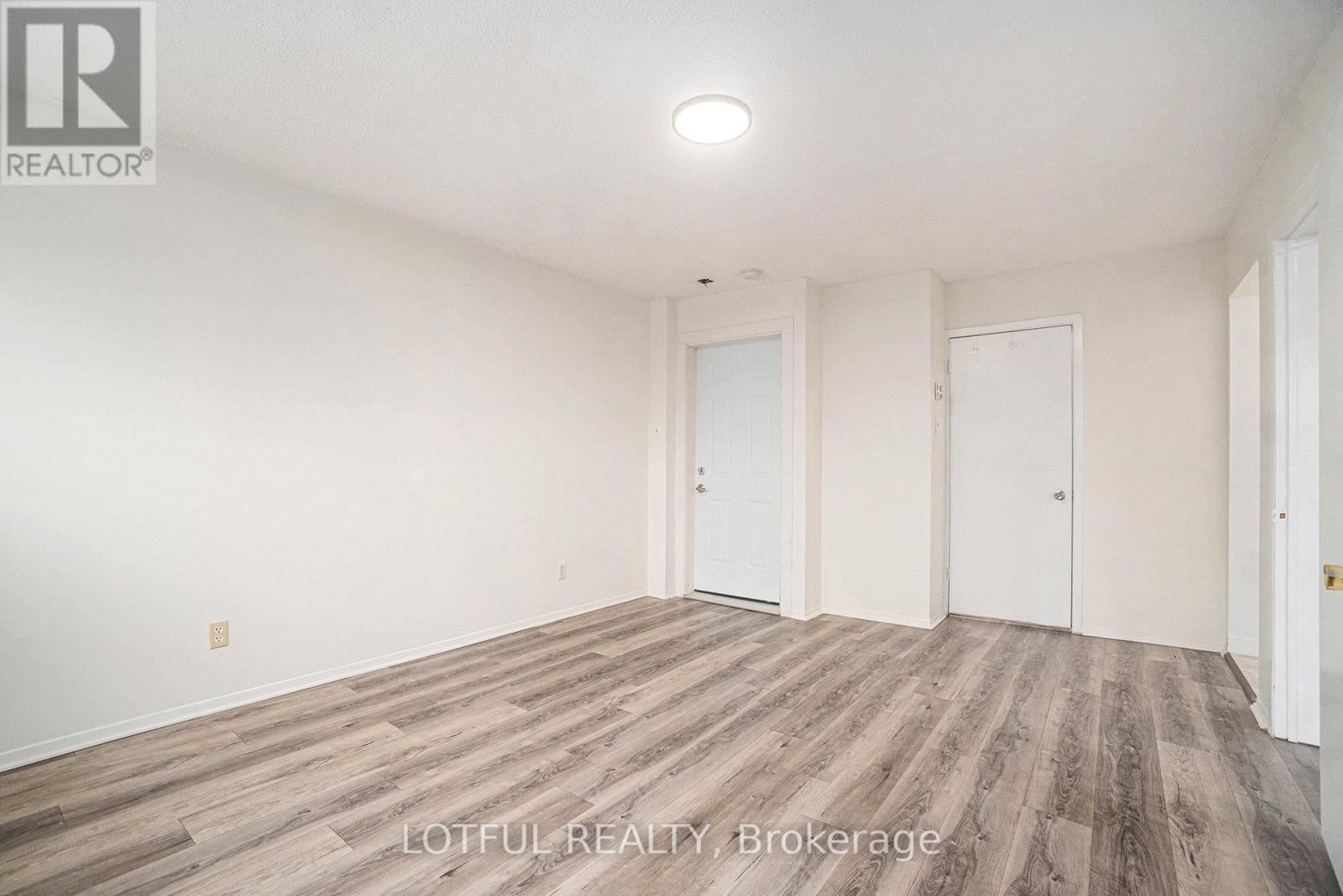 A - 185 Mcarthur Avenue, Ottawa, Ontario  K1L 6P6 - Photo 11 - X12555932