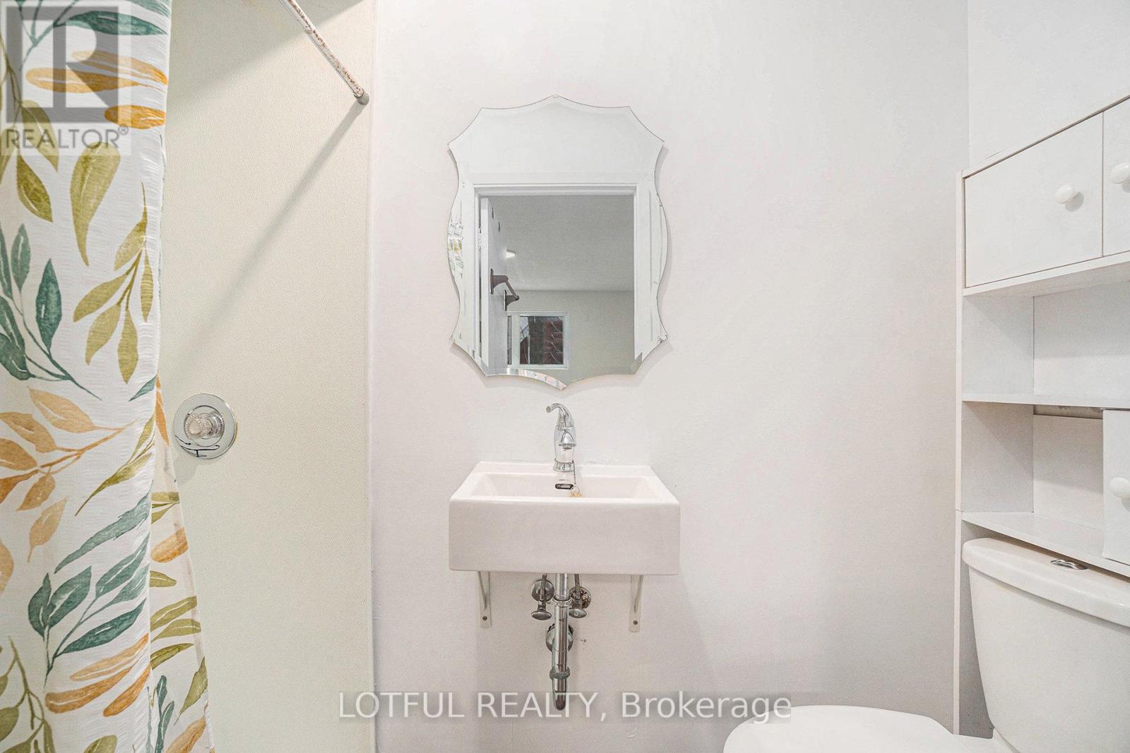 A - 185 Mcarthur Avenue, Ottawa, Ontario  K1L 6P6 - Photo 12 - X12555932