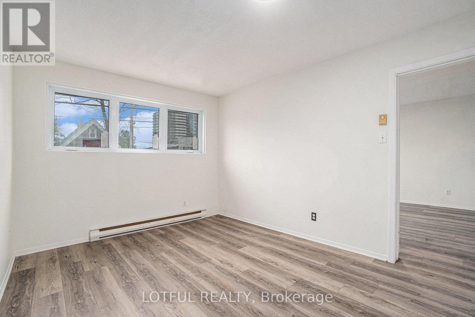 A - 185 Mcarthur Avenue, Ottawa, Ontario  K1L 6P6 - Photo 9 - X12555932